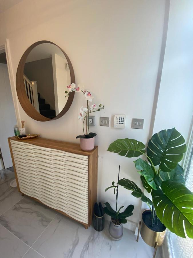 New Modern King Size Room With Ensuite And Parking Manchester Exteriör bild